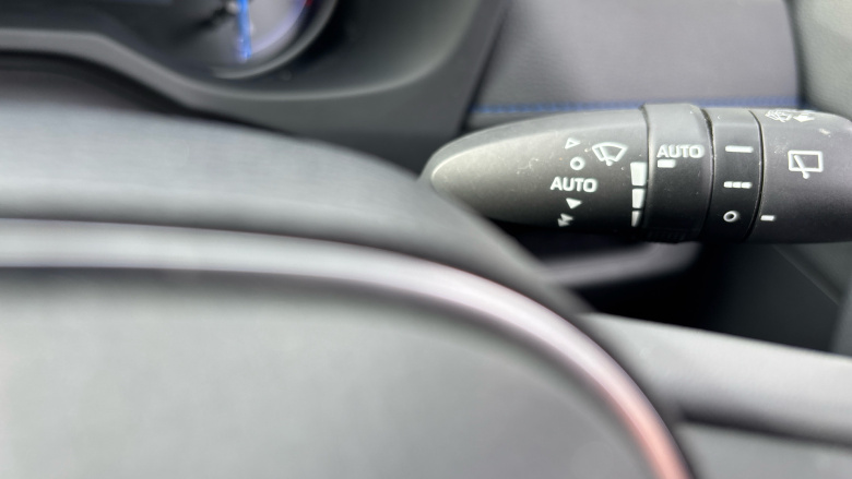 Toyota RAV4 2.5 VVT-i Hybrid Dynamic 5dr CVT Hybrid Estate